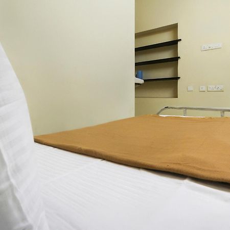 Spot On Jayalakshmi Residency Non Ac 호텔 Kovilpatti 외부 사진