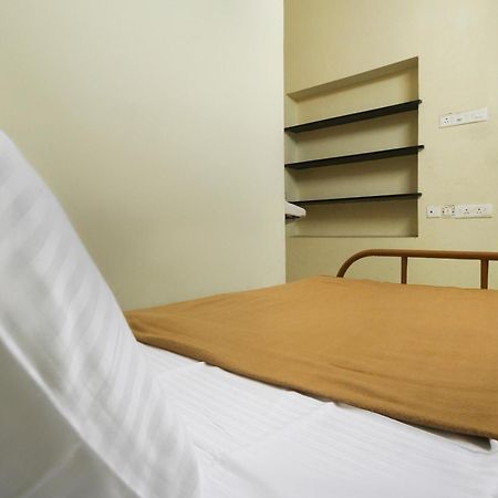 Spot On Jayalakshmi Residency Non Ac 호텔 Kovilpatti 외부 사진