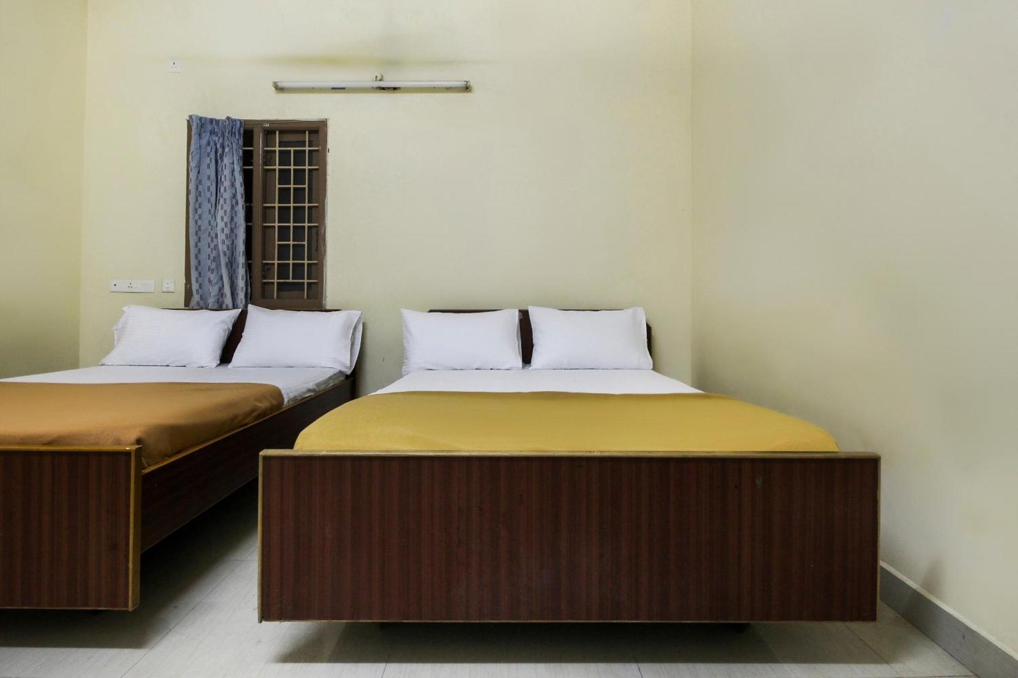 Spot On Jayalakshmi Residency Non Ac 호텔 Kovilpatti 외부 사진