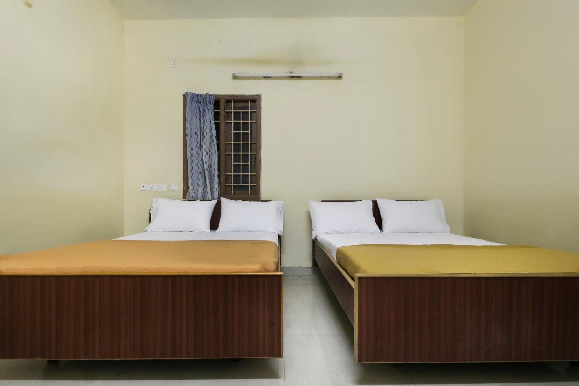 Spot On Jayalakshmi Residency Non Ac 호텔 Kovilpatti 외부 사진