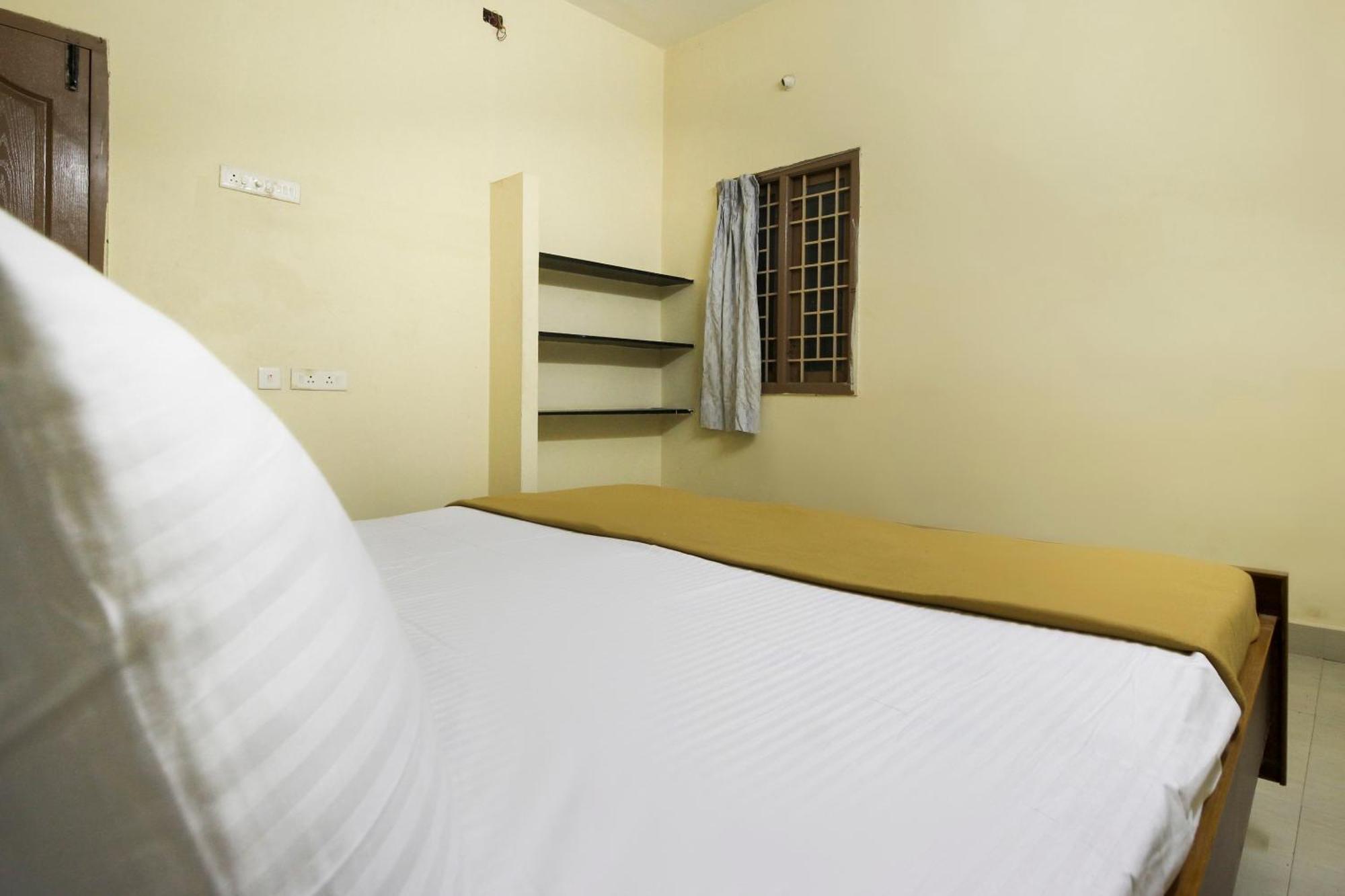 Spot On Jayalakshmi Residency Non Ac 호텔 Kovilpatti 외부 사진